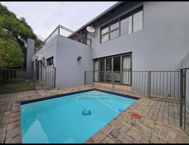 4 BEDROOM PROPERTY TO RENT IN BROOKLYN